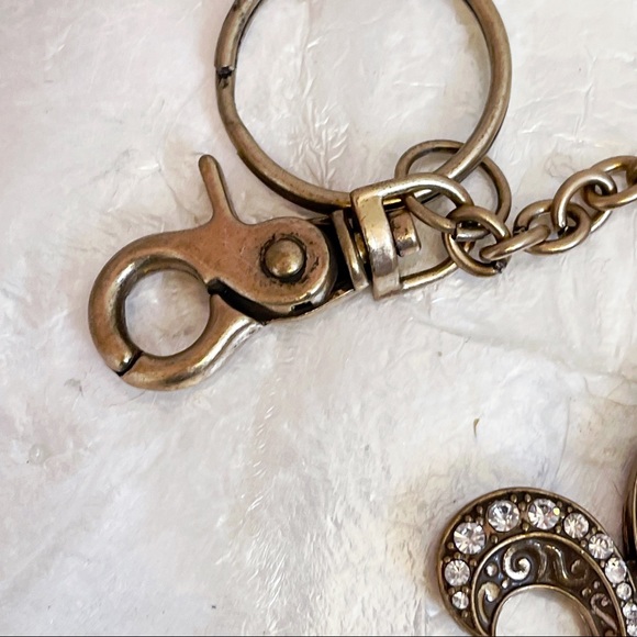 Brass Tone Fleur De Lis Rhinestone Key Chain NWOT 4.5” long - Picture 4 of 8